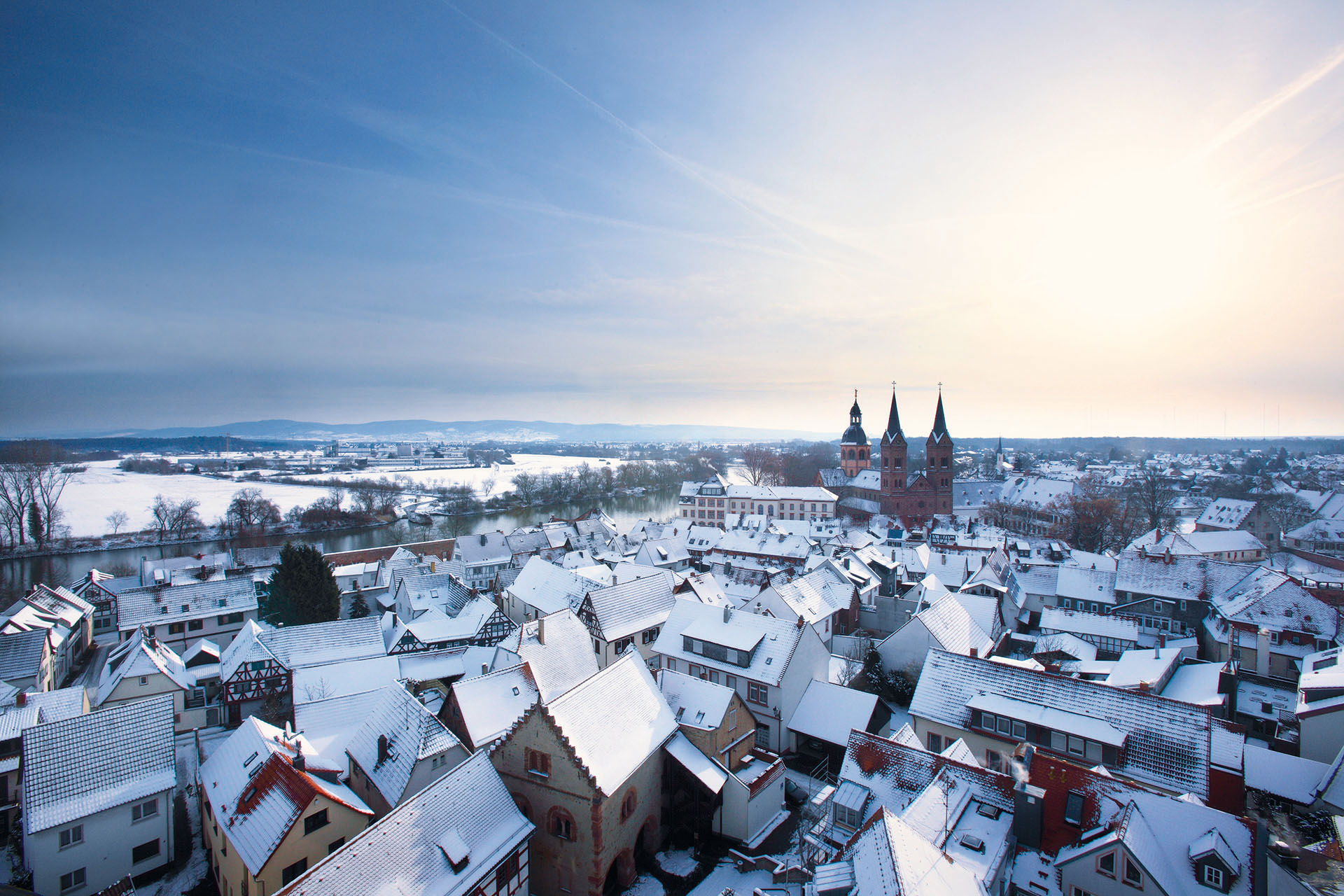 Die verschneiten Dächer von Seligenstadt
